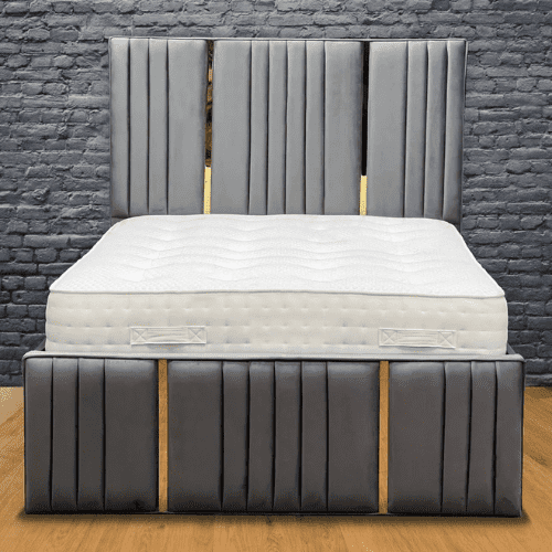 Bed i grey